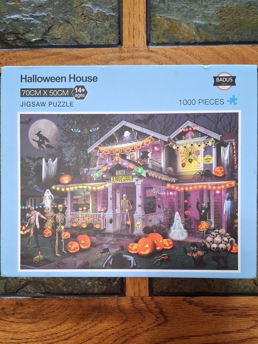 Halloween House 1000-Piece Jigsaw Puzzle